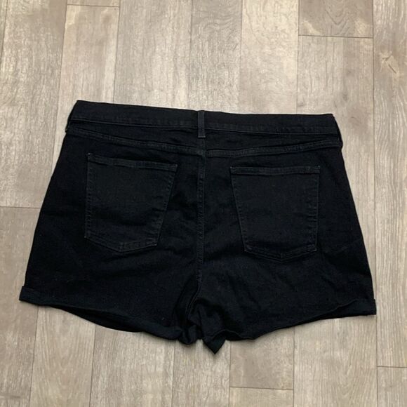 Womens Old Navy Mid Rise‎ Denim Jean Short Shorts - Picture 2 of 5